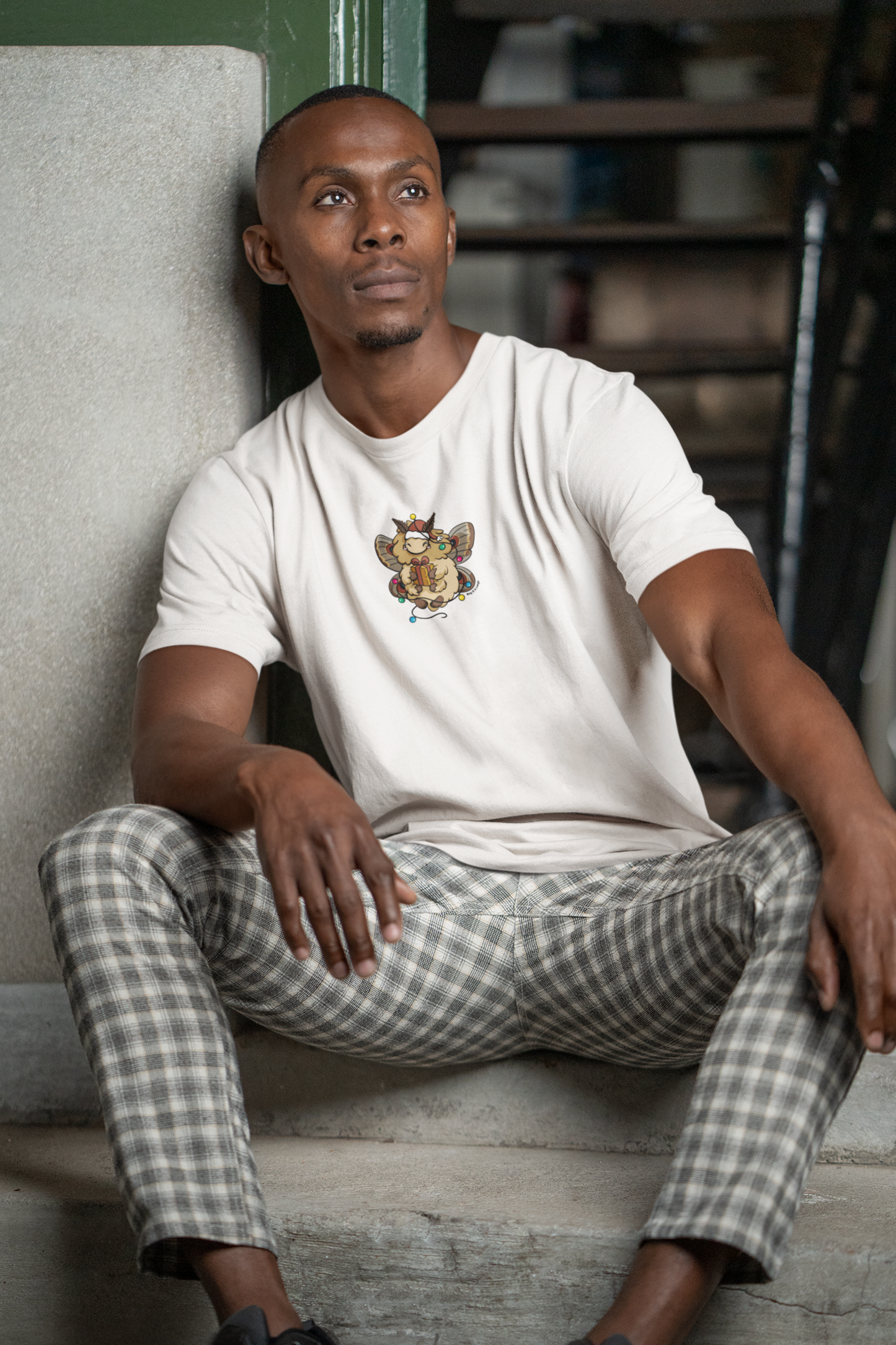 Cute Holiday Moth – Christmas Lights T-Shirt